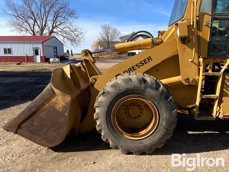 dresser-520b-image-13