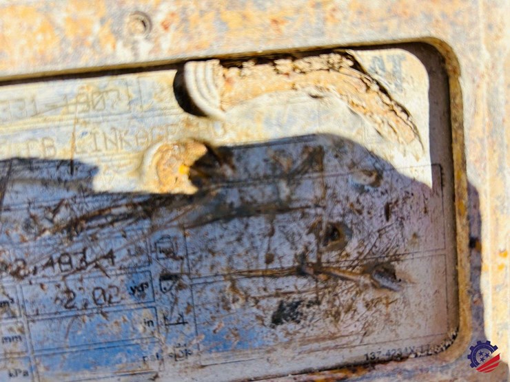 cat-54-in-excavator-tooth-bucket-image-11