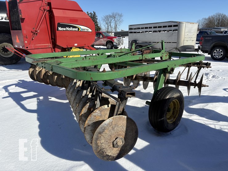 john-deere-210-image-7