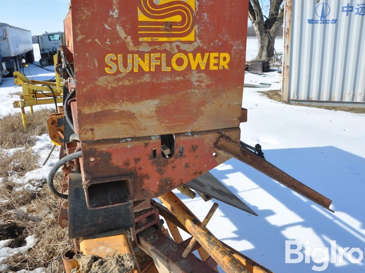 sunflower-9210-seeder-w/-levee-disk-image-20
