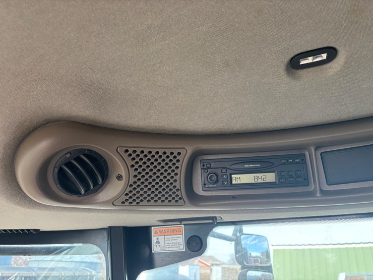 2003-case-ih-afx8010-combine-image-22