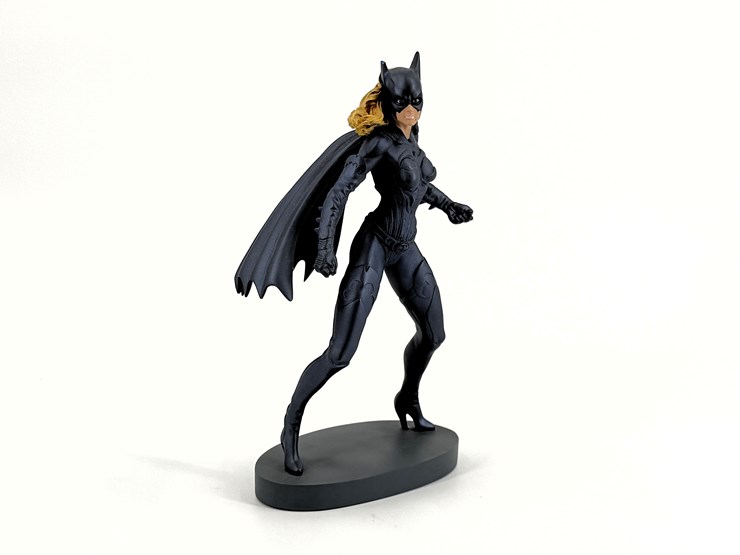 #1057-•-batman-and-robin-batgirl-figurine-image-7