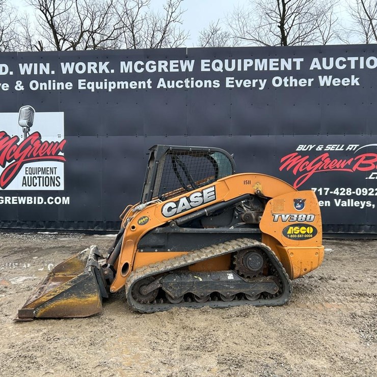 2016 CASE TV380
