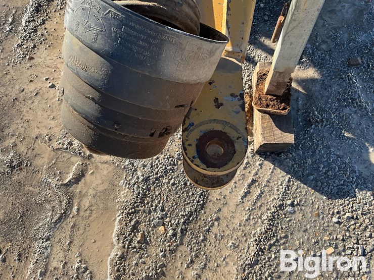 2000-vermeer-605l-image-10