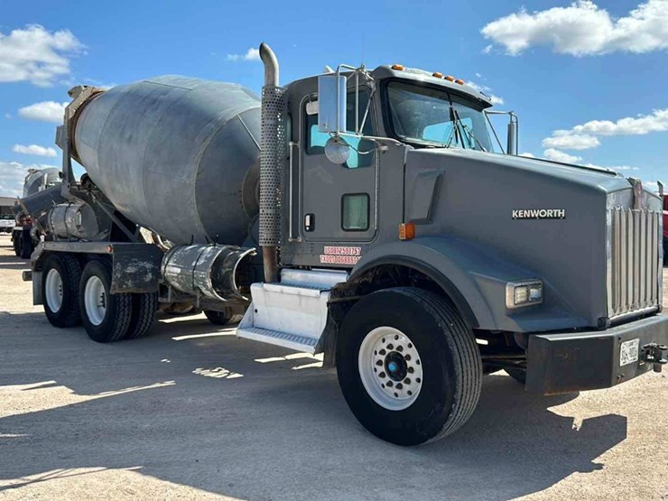 2014-kenworth-t800-image-2