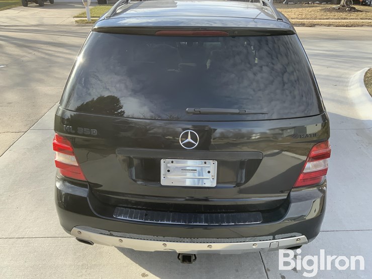 2008-mercedes-benz-ml350-image-14