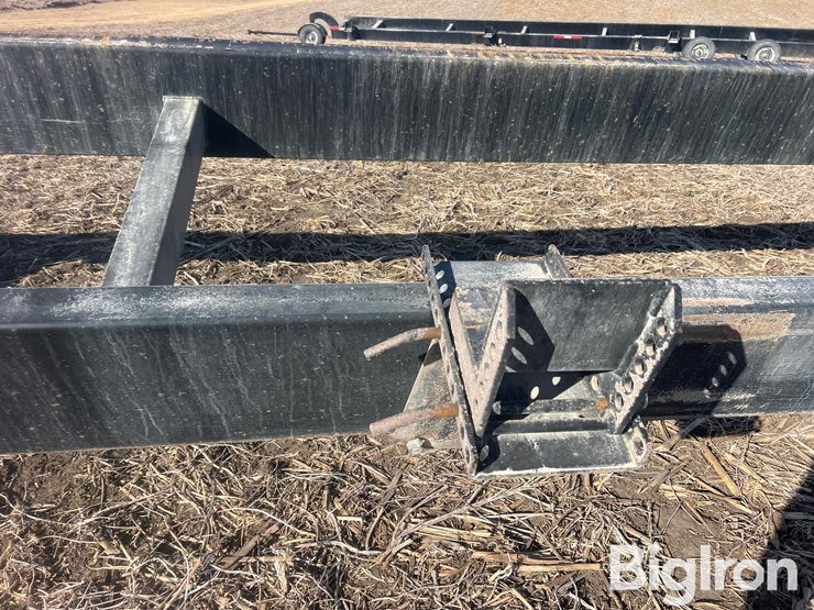 48'-t/a-header-trailer-image-19