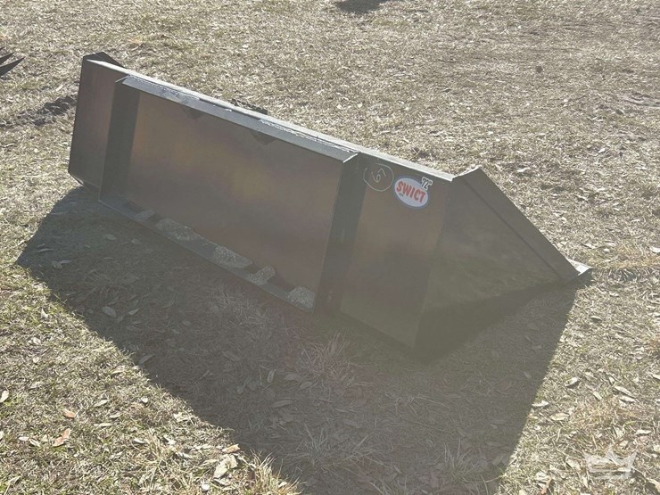 2025-swict-72in.-bucket-skid-steer-attachment-image-3