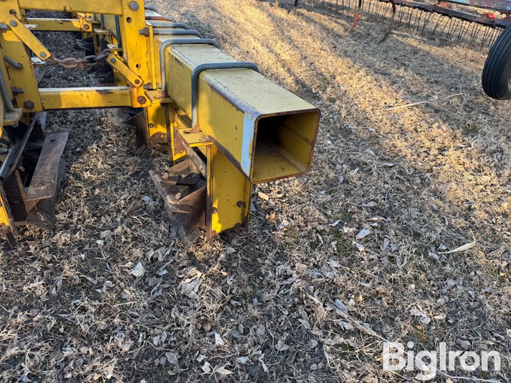 buffalo-52101030-8r30-stalk-chopper-image-9