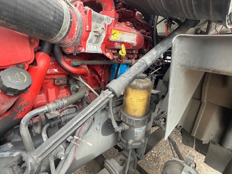 2016-international-prostar-image-62