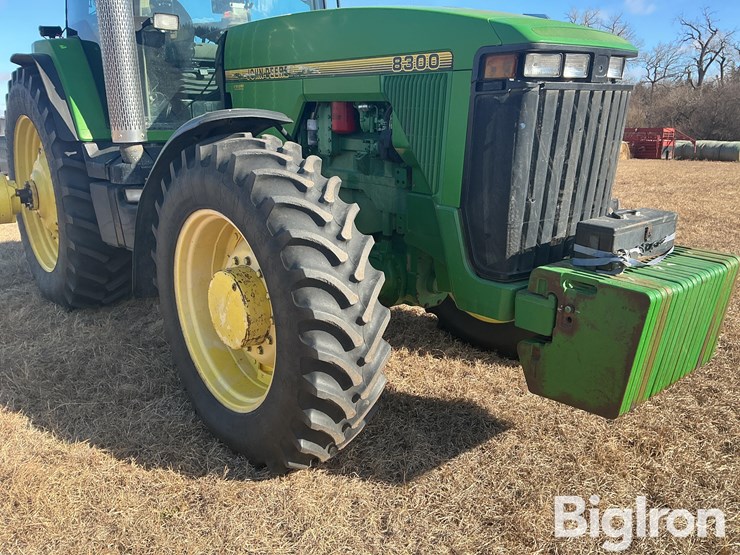 1995-john-deere-8300-image-14