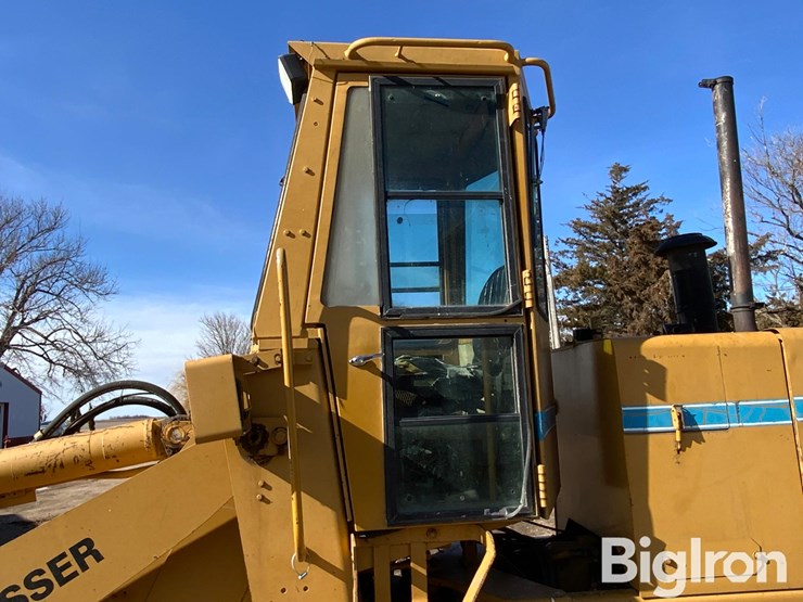 dresser-520b-image-14