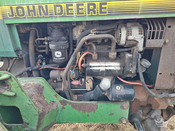 1995-john-deere-5200-image-9