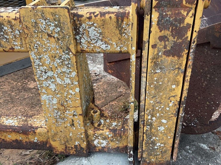 pallet-forks-image-13