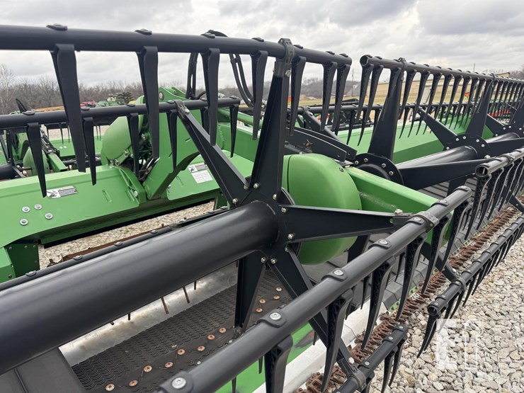 2018-john-deere-640fd-image-7