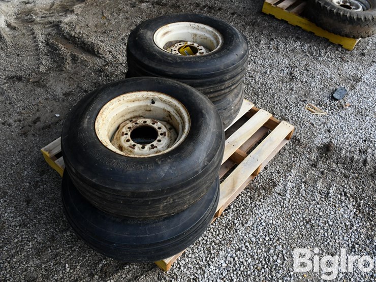 bf-goodrich-9.5l-14-tires-image-3