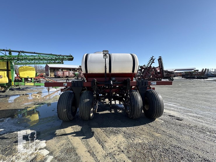 unverferth-zone-till-cart-image-8