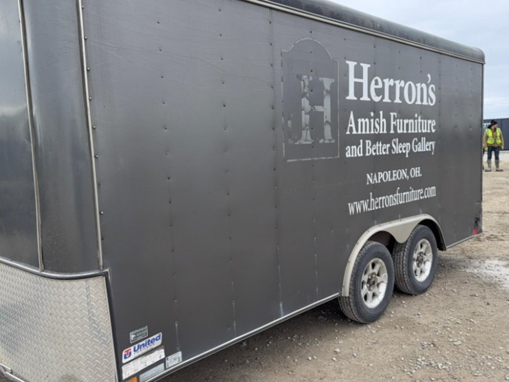 2011-united-expressline-image-7