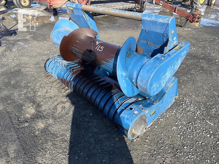 1981-ford-670-image-12