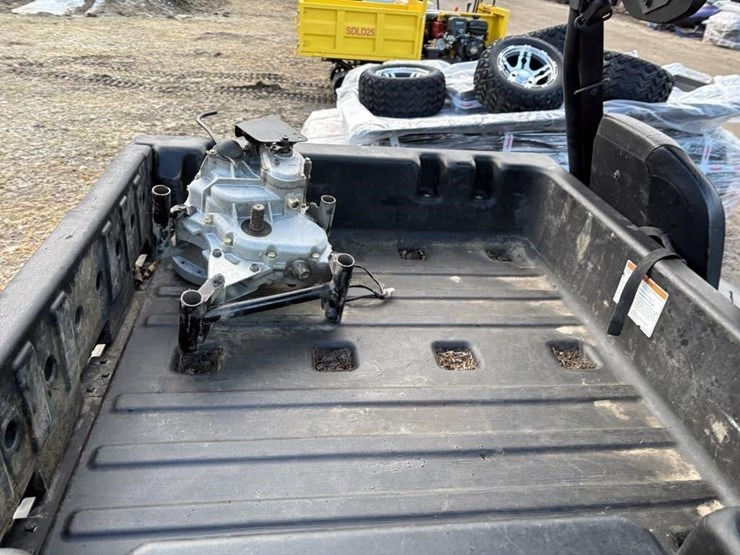 2015-tomberlin-vanish-image-4