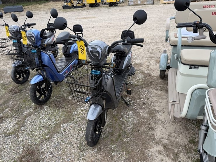 irev-electric-mini-bike-2025-image-1