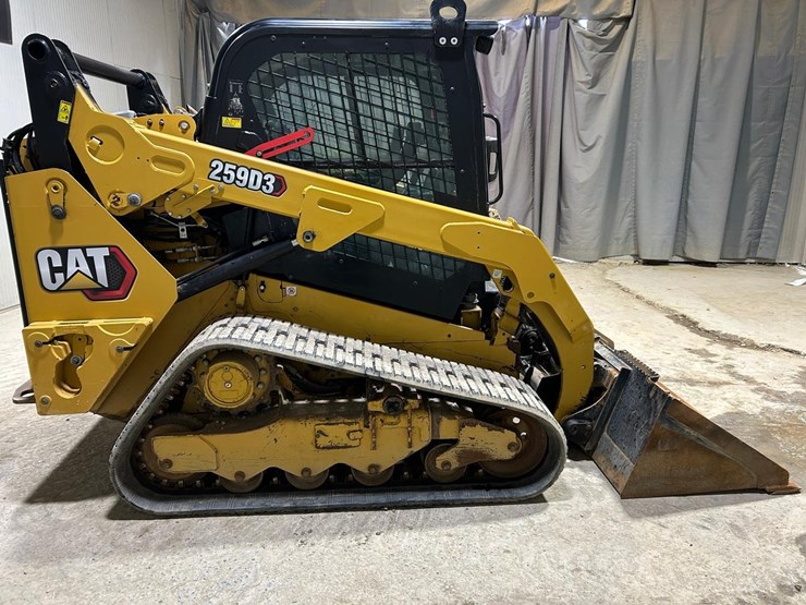 2021-caterpillar-259d3-image-5