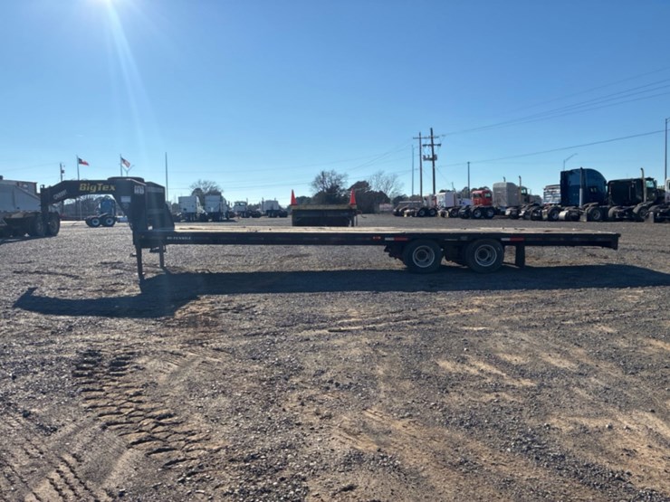 2015-gooseneck-32-image-6