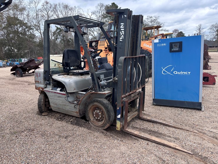 #2580-•-nissan-forklift-|-for-parts/repairs-image-1