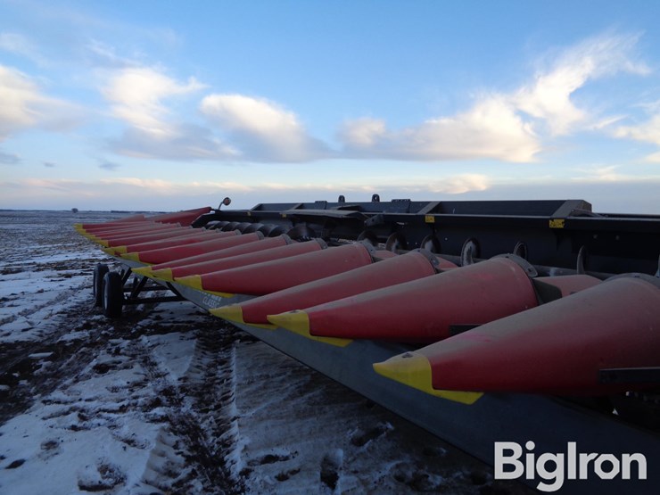 2005-case-ih-926-image-19