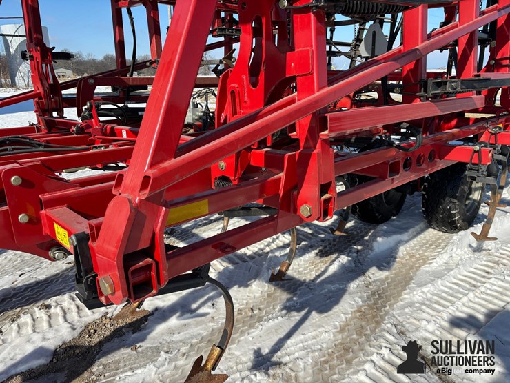 2021-case-ih-200-image-16