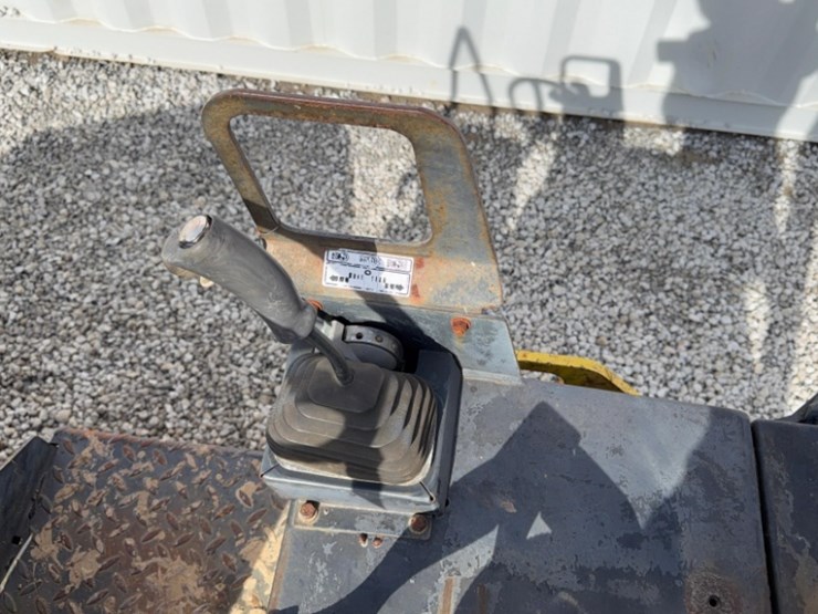 bomag-bw120ad-3-image-12