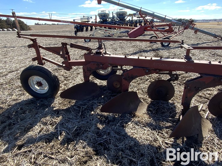 case-ih-710-image-18