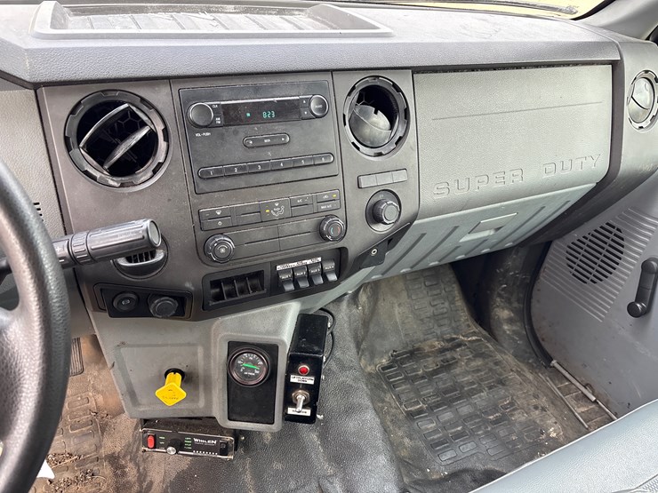 2018-ford-f750-xl-image-14