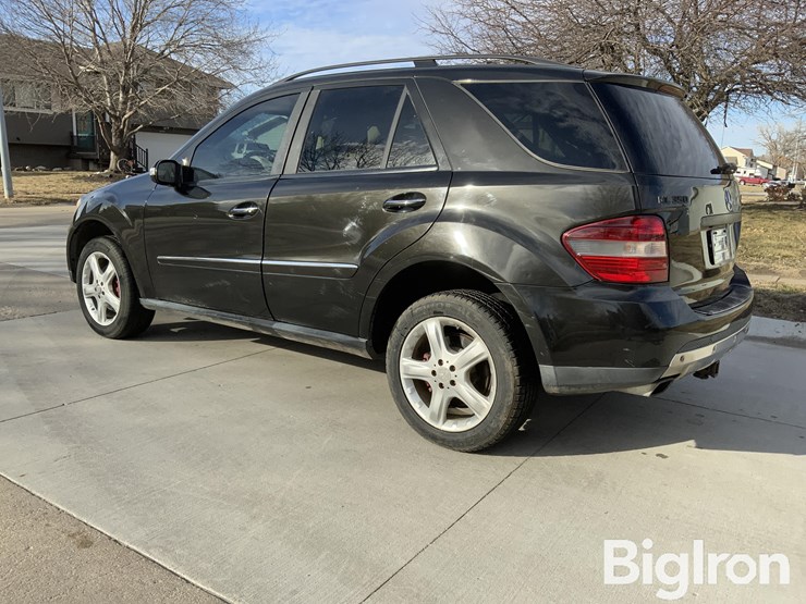 2008-mercedes-benz-ml350-image-7