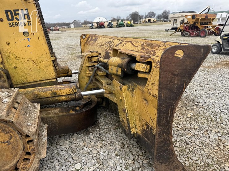 caterpillar-dh5-19940-image-4