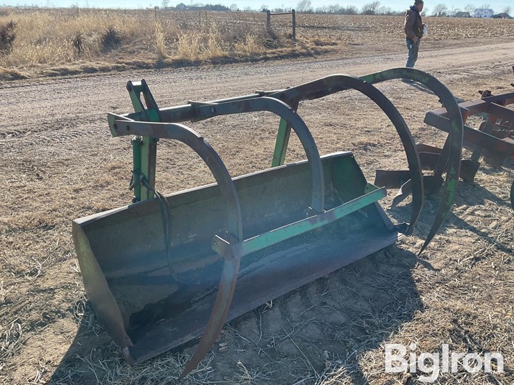 john-deere-7-image-3