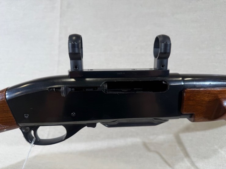 #224-•-remington-arms-7400-rifle-image-33