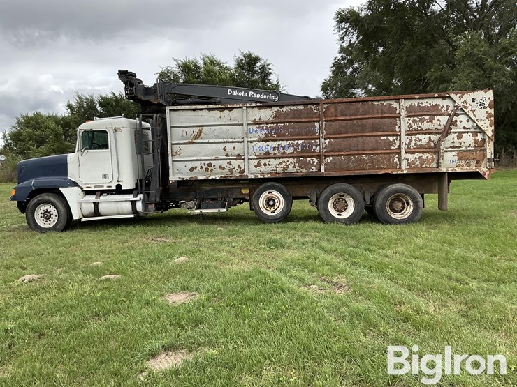 2000-freightliner-fld120-image-8