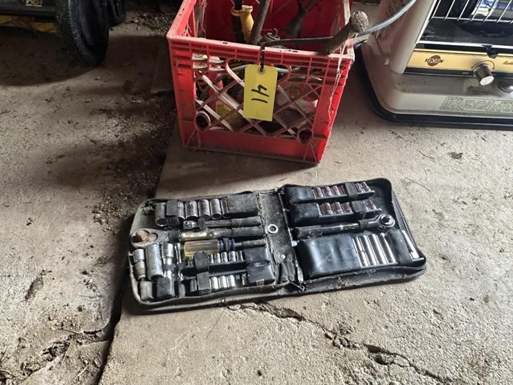 kerosene-heater-&-tools-image-2