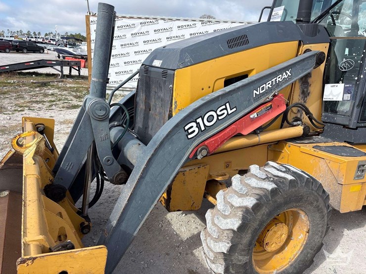 2015-deere-310sl-image-9