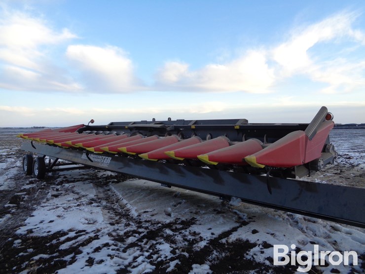 2005-case-ih-926-image-1