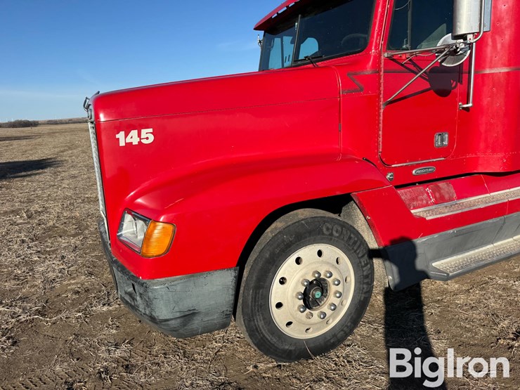 1997-freightliner-fld1200-t/a-truck-tractor-image-9