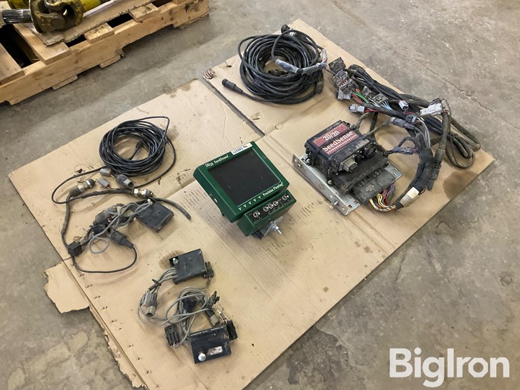 precision-planting-725801-2020-seed-sense-monitor-image-1