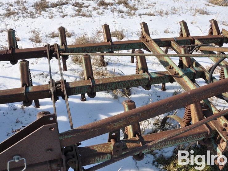 john-deere-1010-image-14