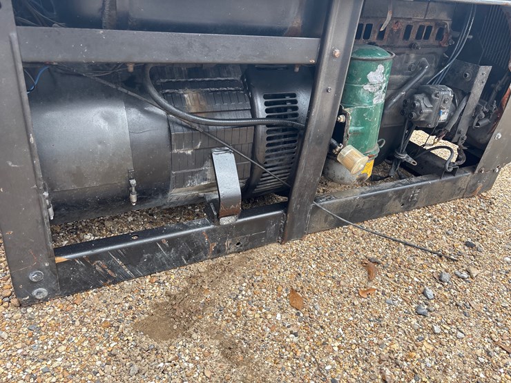 #2560-•-lincol-welder-|-parts-or-repair-image-3