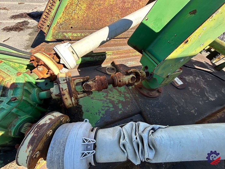 john-deere-1518-image-27