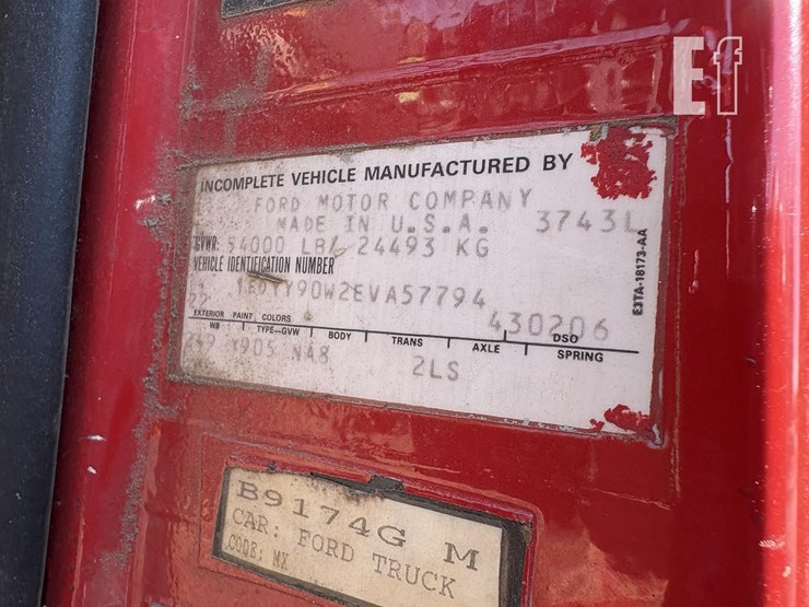 1984-ford-l8000-image-25