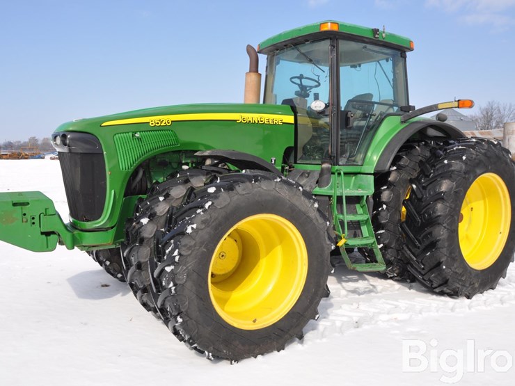 john-deere-8520-image-1