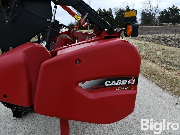 2013-case-ih-3020-image-12