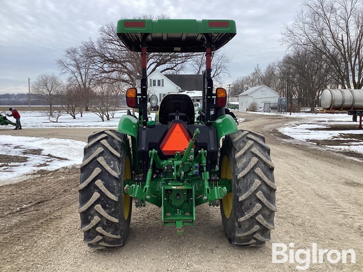 2020-john-deere-5065e-image-6